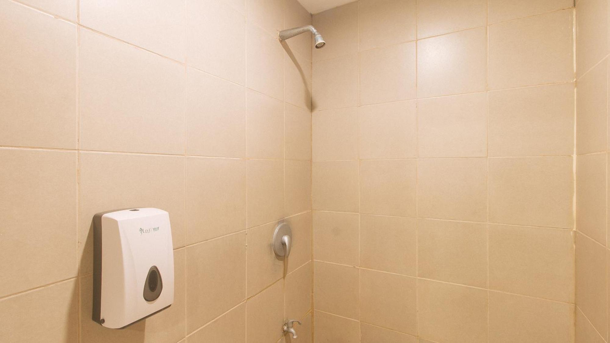 Reddoorz At Ranchotel Alabang مونتنلوبا المظهر الخارجي الصورة